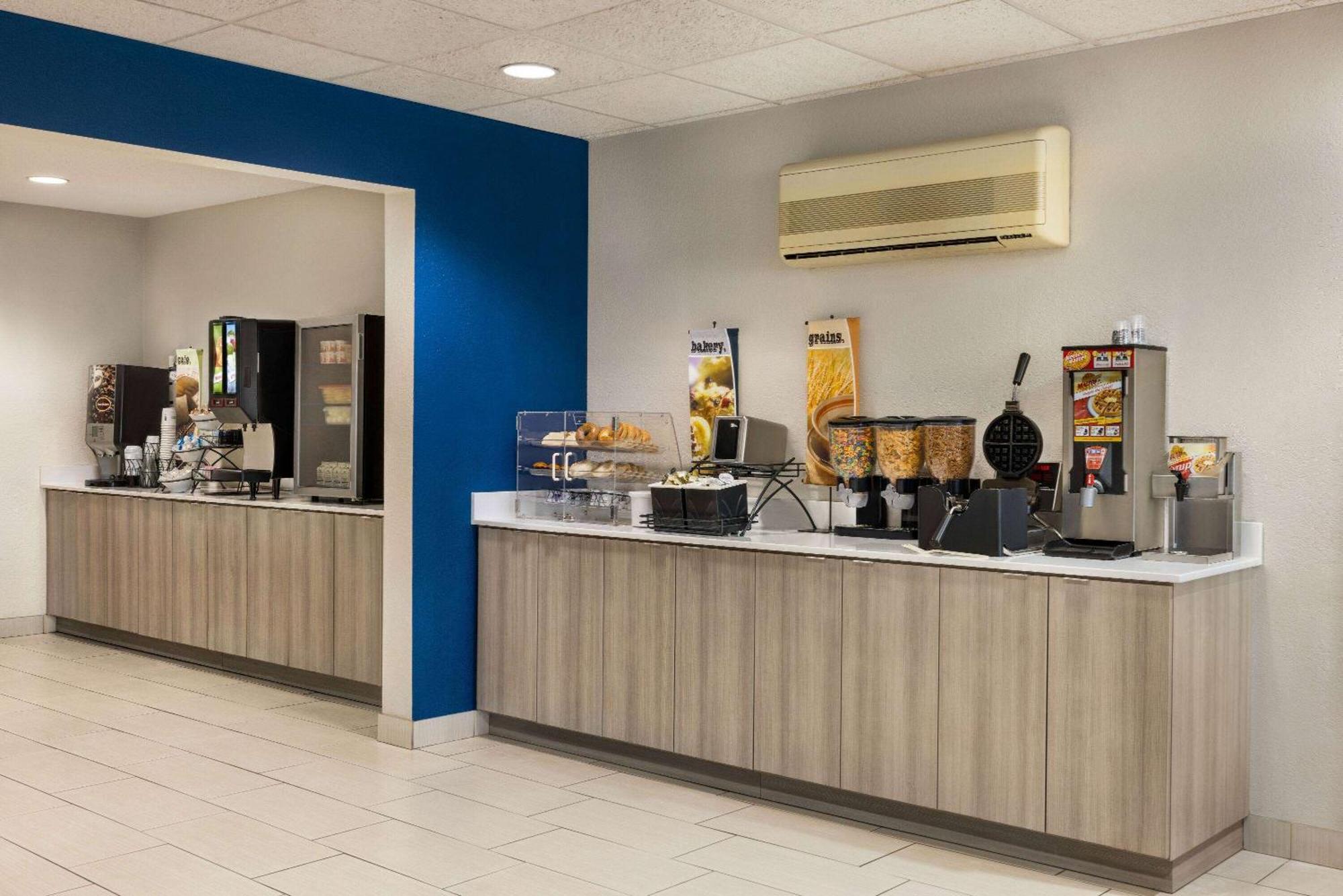 Microtel Inn & Suites By Wyndham New Ulm Luaran gambar