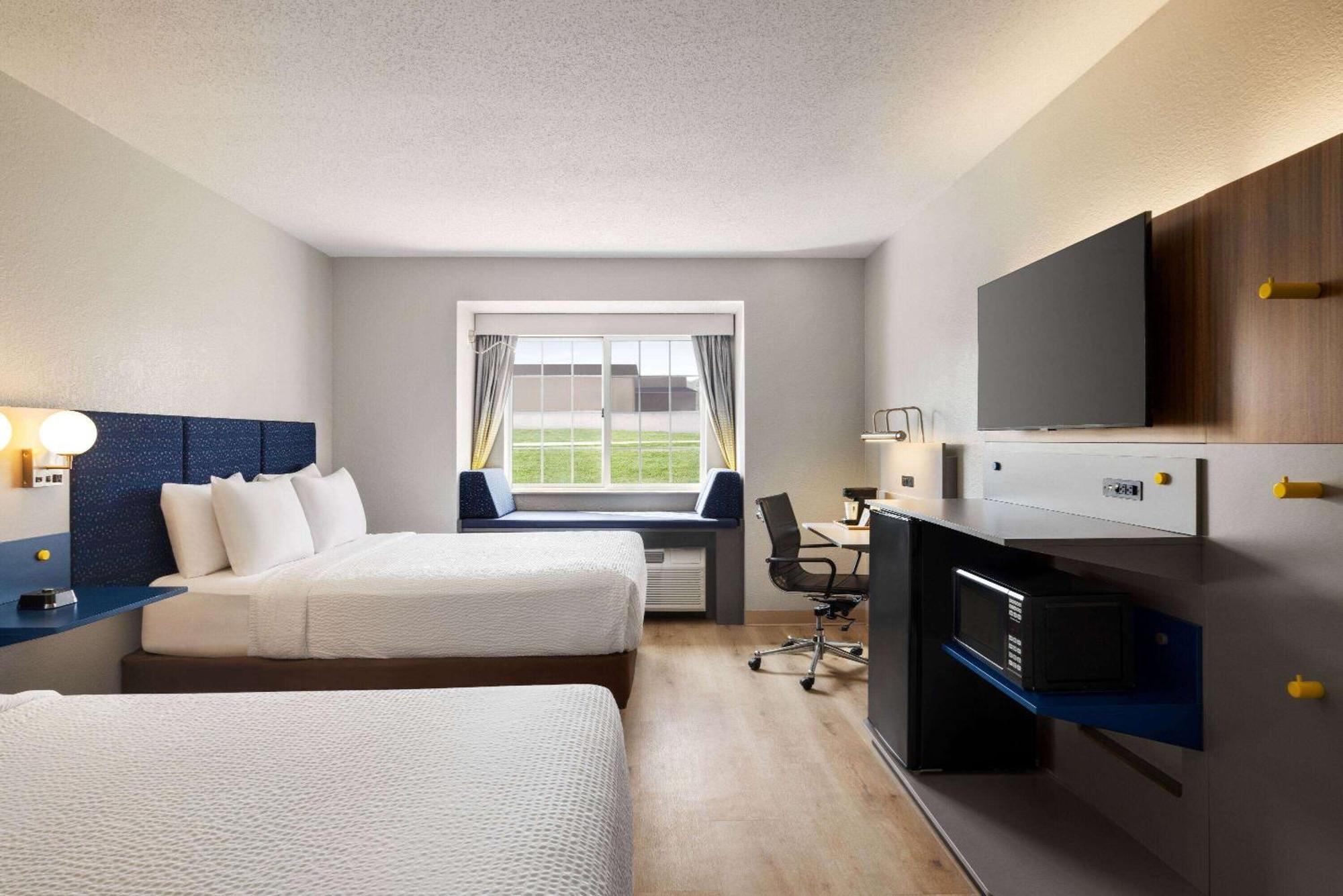 Microtel Inn & Suites By Wyndham New Ulm Luaran gambar