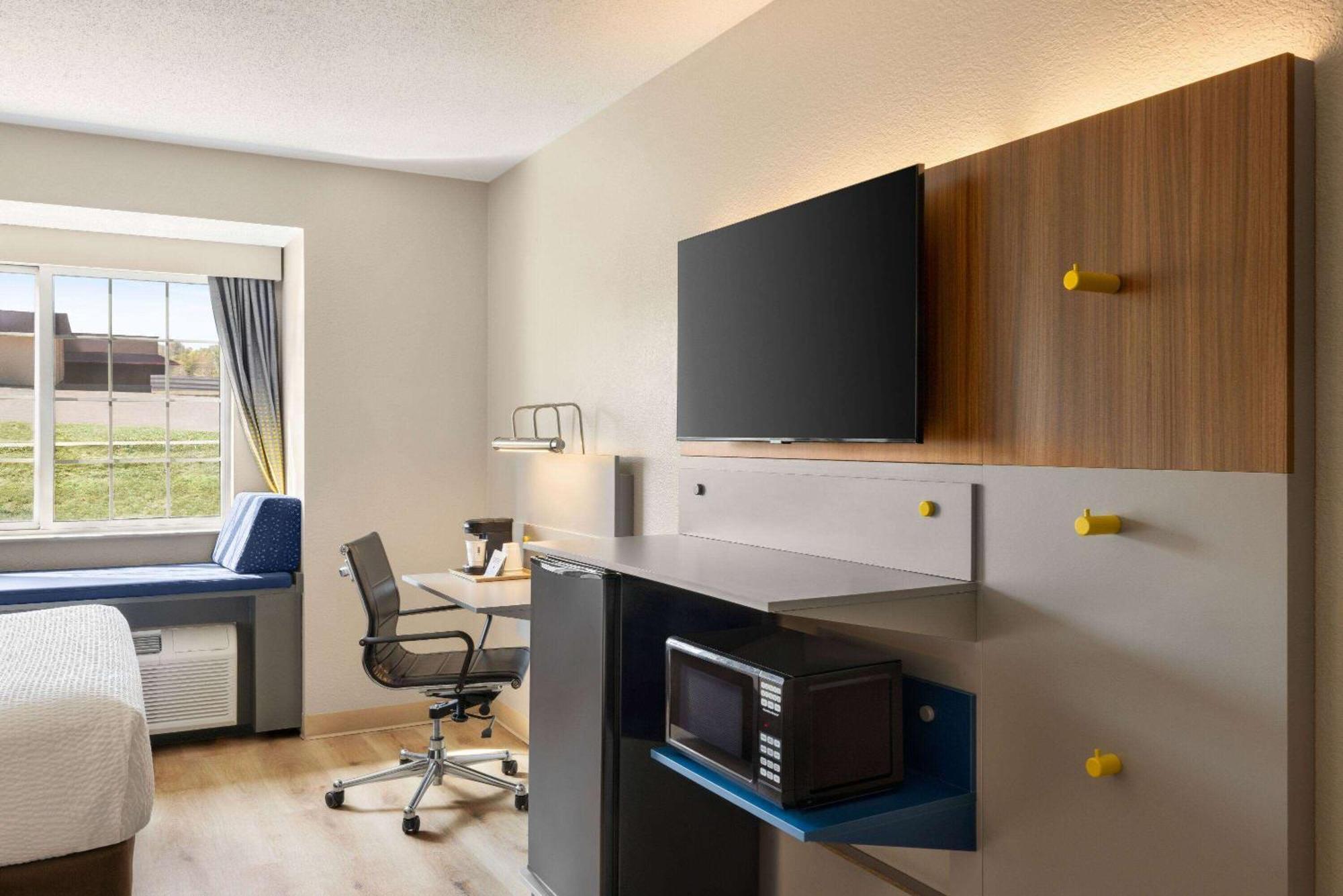 Microtel Inn & Suites By Wyndham New Ulm Luaran gambar