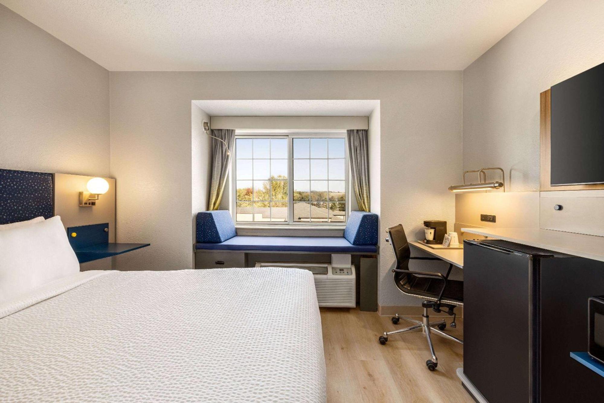 Microtel Inn & Suites By Wyndham New Ulm Luaran gambar